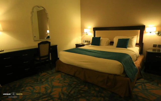 Al Hamra Hotel Managed by Accor