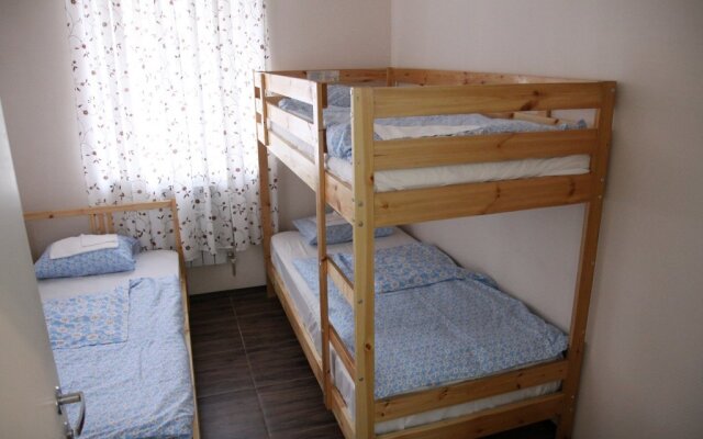 Gorky 6 Hostel