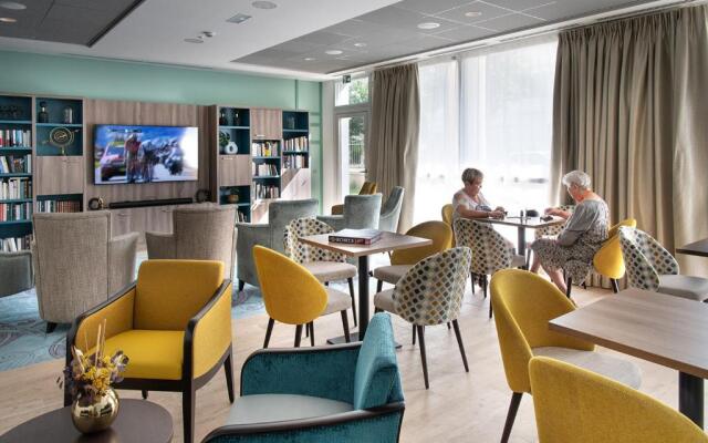 Résidence services seniors DOMITYS LES EAUX VIVES