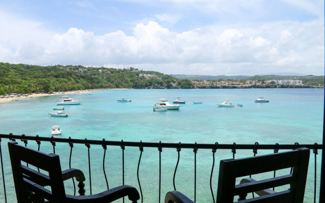 Exxtraordinary Resort - Bellamar