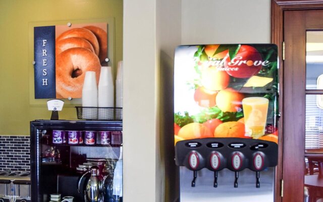 Best Western Fairwinds Inn