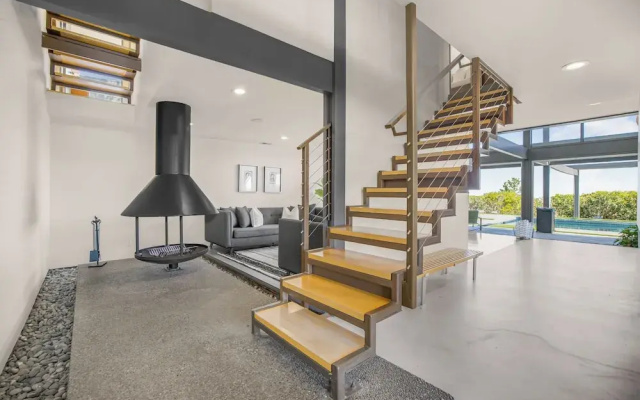 Solara Point - Sunset to Skyline With Pool & Epic Views