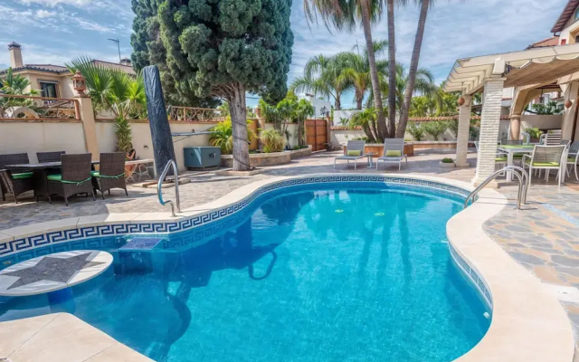 Villa Luna in Estepona