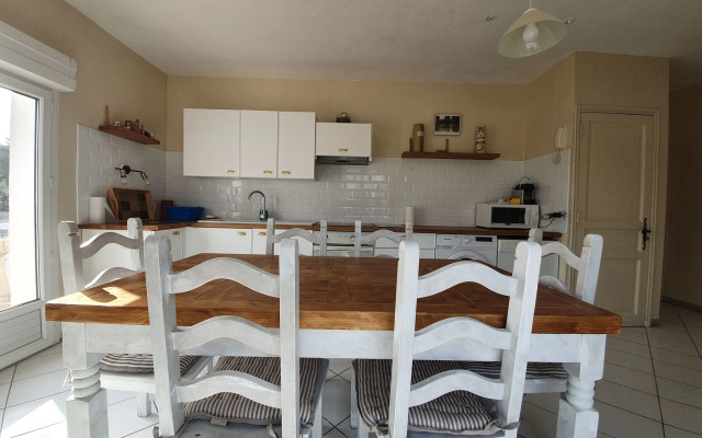 Majestic Villa in Homps With Private Pool