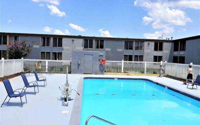 Madison Inn and Suites