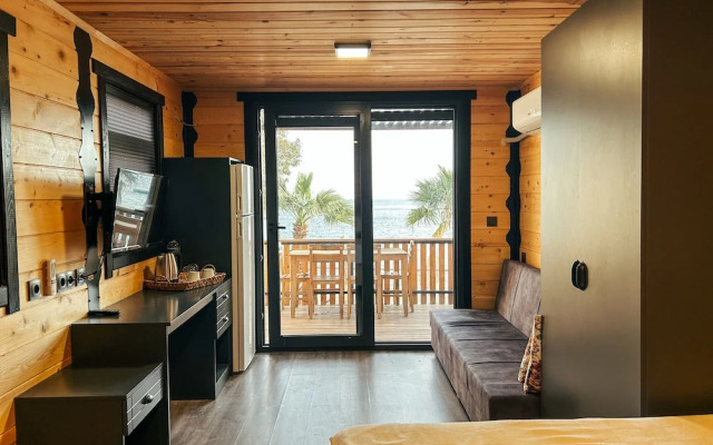 Bitez Tiny House