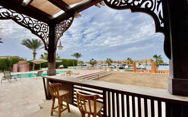 MB 2 Palace New Marina El Gouna