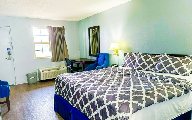 Happy Stay Inn Madisonville I-69