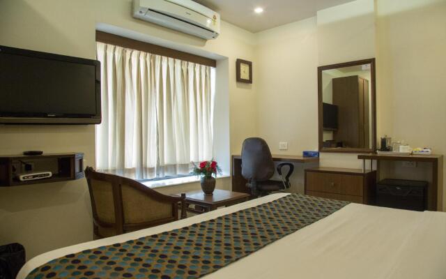 OYO Premium Nagpur Airport