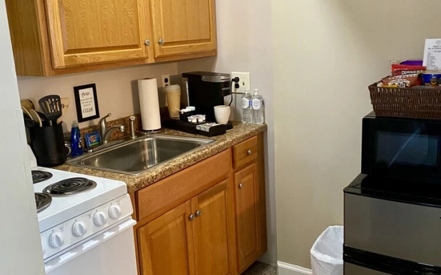 Family Farmhouse Inn