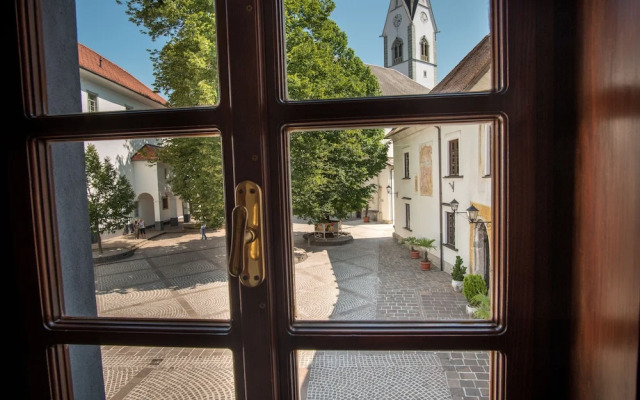 Vila Radolca Apartments and Rooms
