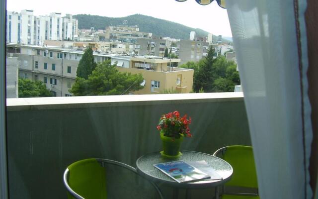 Apartment Splendid Split Center