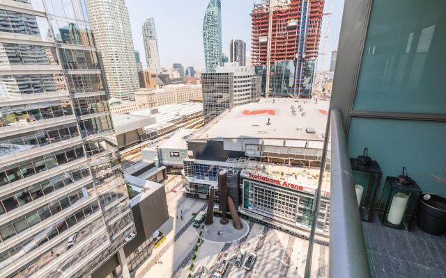 Newly Designed 1BR Executive Suite Great Location