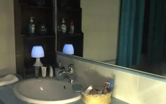 Casannunziata - appartamento con 2 camere no cucina