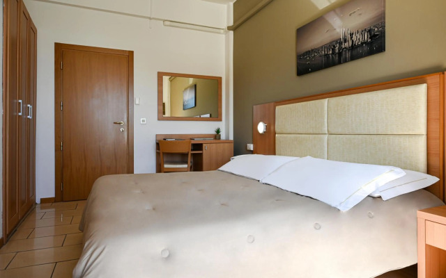 Amadei Hotel Figaro & Apartments