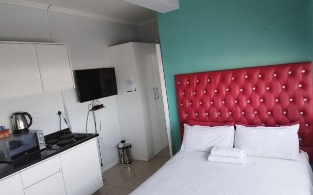 Modern Oxford Street Apartment - 40 CZ KUBS
