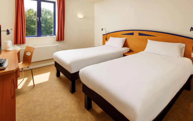ibis Preston North