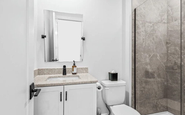 The Loop Downtown By Kasa