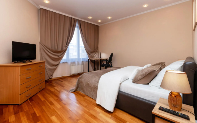 Five stars on Molokova Street 1k3