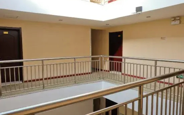 Shunfu Business Hotel