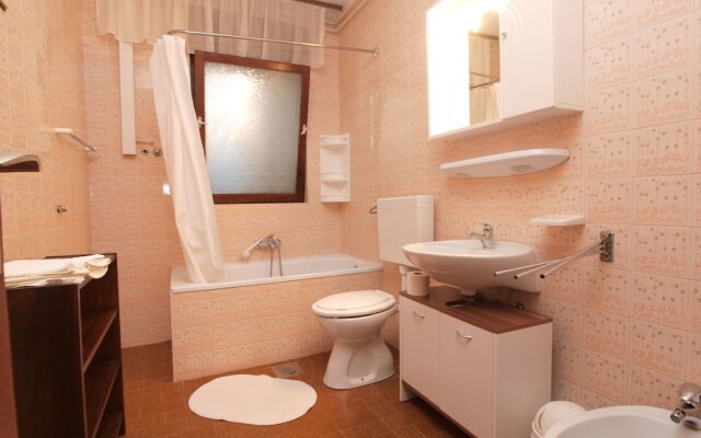 Apartment Brajdine 405