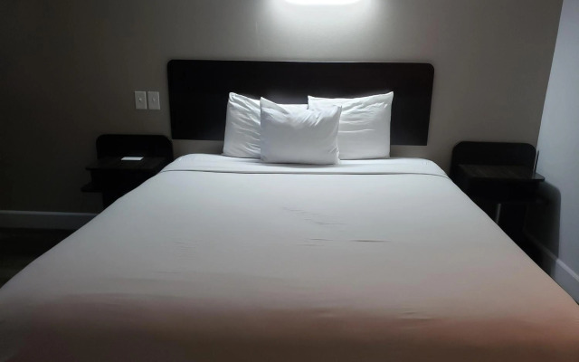 Motel 6 Hesperia, CA - West Main Street I-15