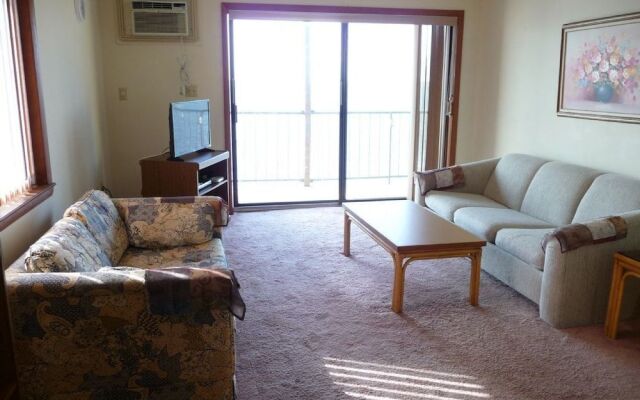 Shoals 7 - 2 Br Condo