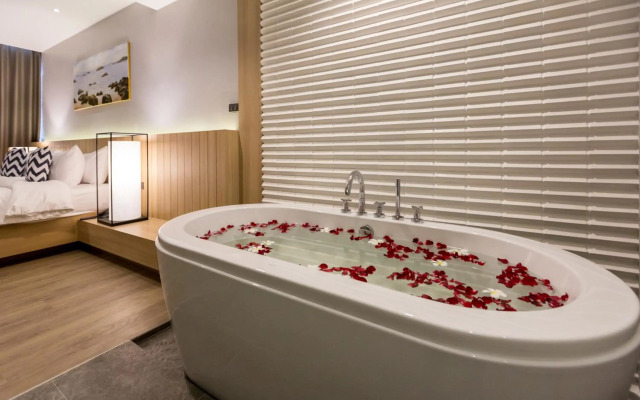 Asira Boutique HuaHin Hotel