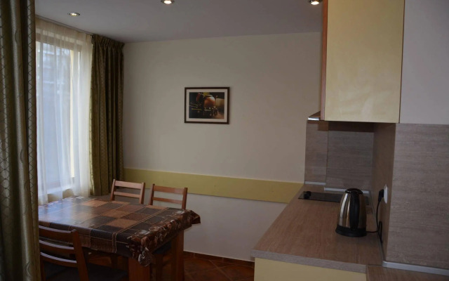 Golden House Apartments
