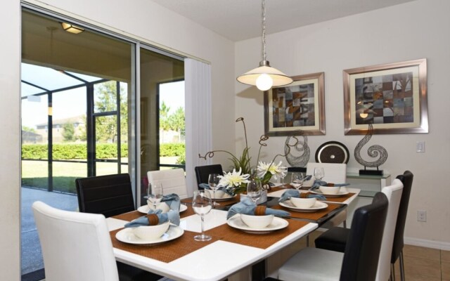 Solterra Six-bedroom