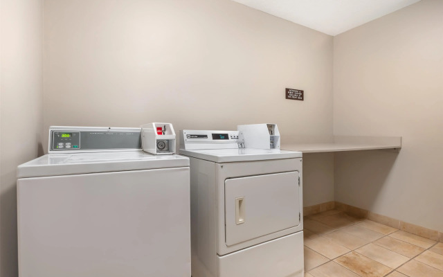 Best Western Plus Calgary Centre Inn
