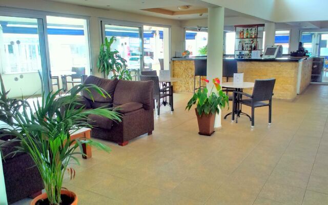 M Boutique Hotel - Designed for Adults