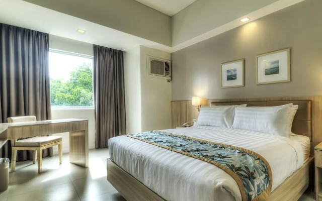 Zerenity Hotel & Suites