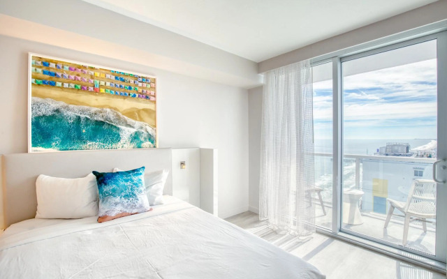 Daytona Grande Oceanfront Resort