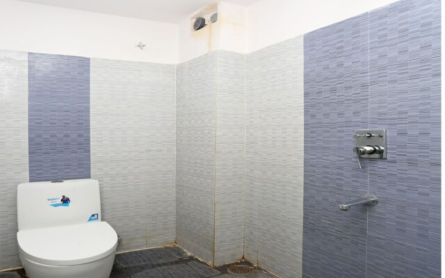OYO Flagship 15233 Hotel G7
