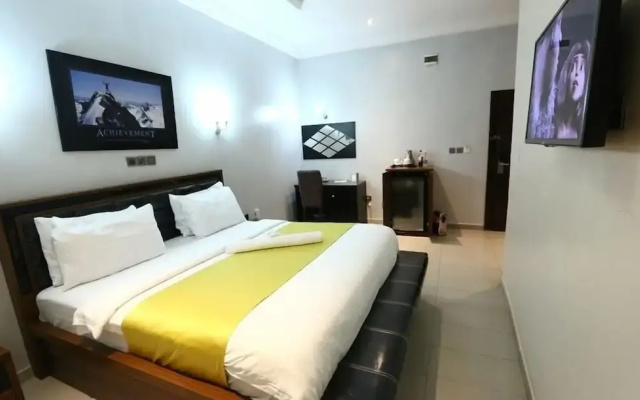 Cares Luxury Suites