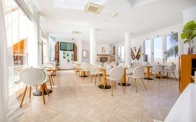 Ramada Resort by Wyndham Puerto de Mazarron