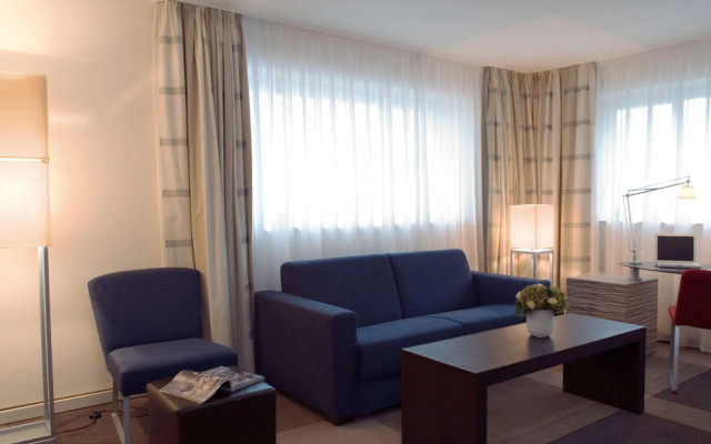 Mövenpick Hotel Amsterdam City Centre