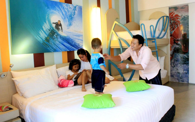 Bliss Surfer Hotel Legian