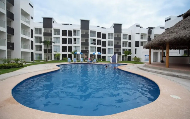 Cozy 2-Bedroom Retreat with Pool Access