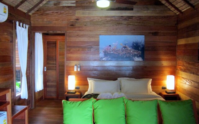 Ten Moons Lipe Resort