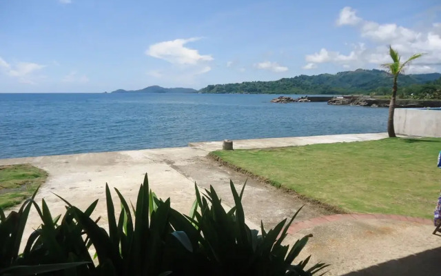 Blissful Caribbean Beachfront - 2 Br Villa