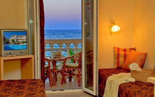 Cactus Bay Hotel