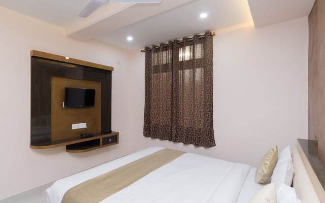 OYO 9909 The Saad Hotel