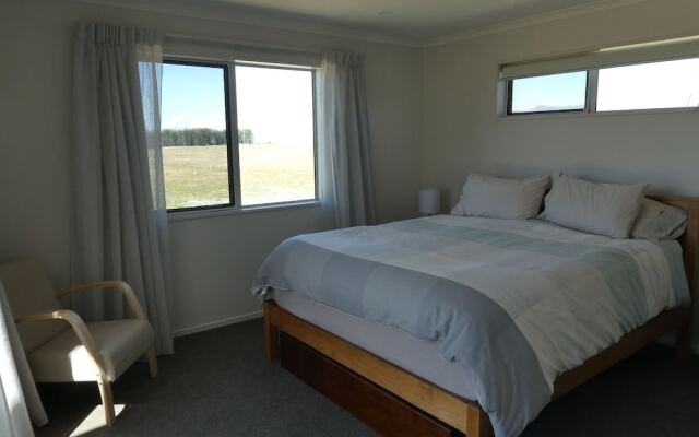 Manuka Retreat