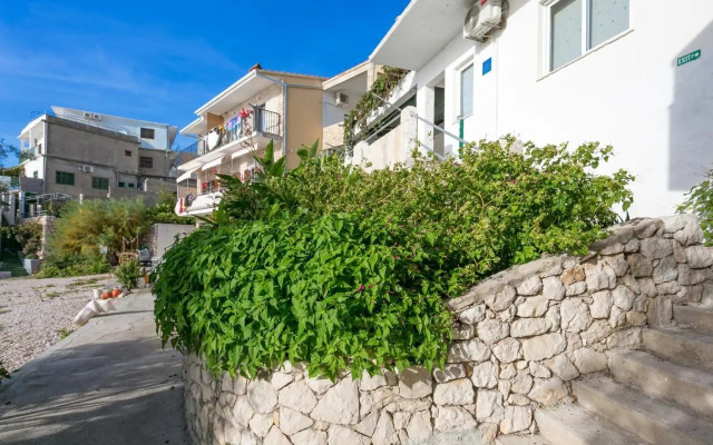 Apartments by the sea Drasnice, Makarska - 14129