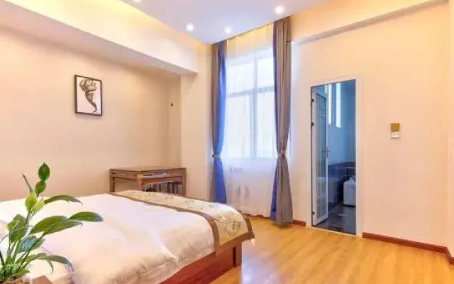 Eryuan Shuicheng Zhilian Hot Spring Theme Hotel