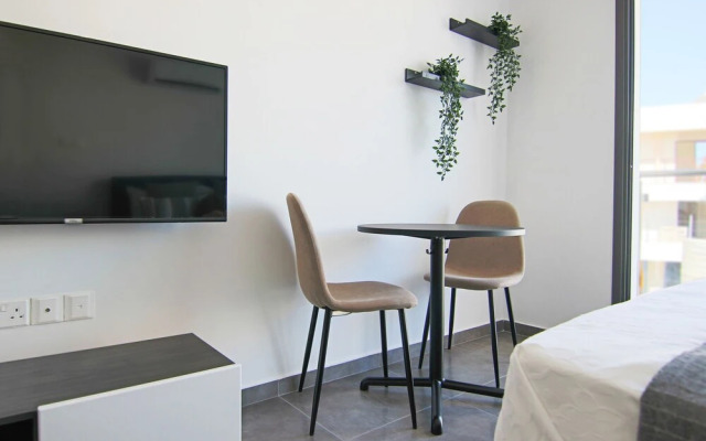 Phaedrus Living Seaside Flat Athina 116