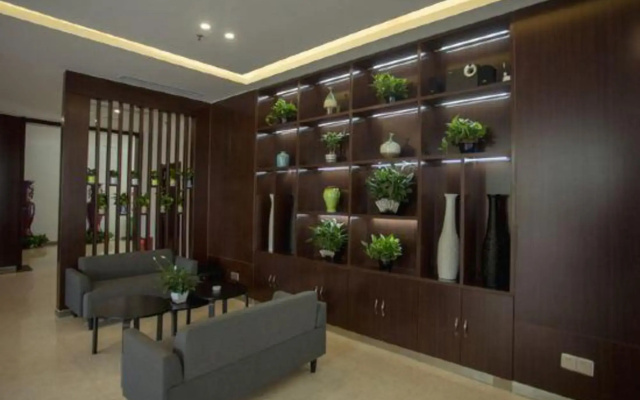 Holiday Inn Hyatt regency (Dongming Huanghe Road)