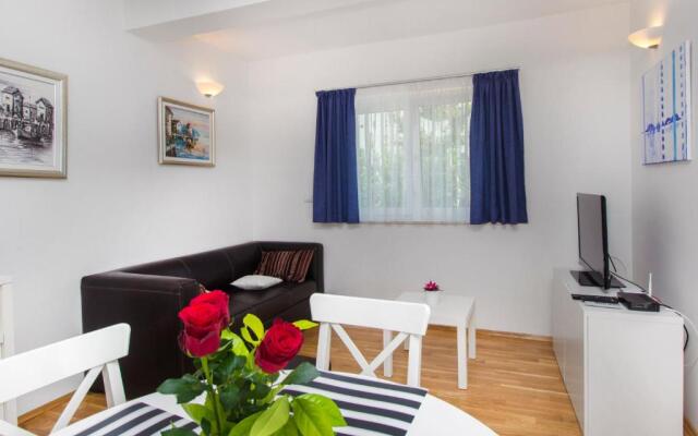 Apartments Villa Tribunj